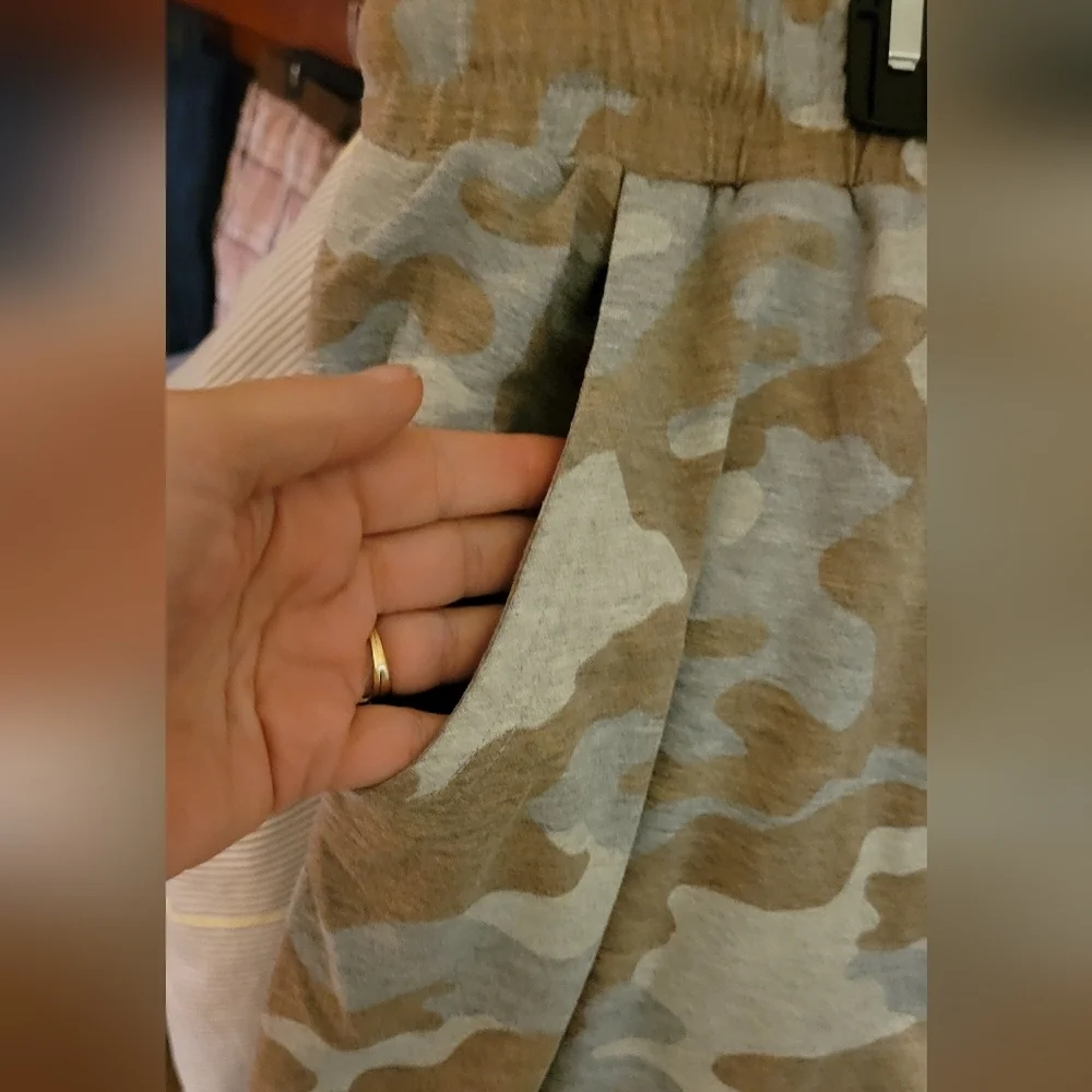 Live Well Lounge 2XL Camo Knit Shorts Drawstring - Picture 2 of 6